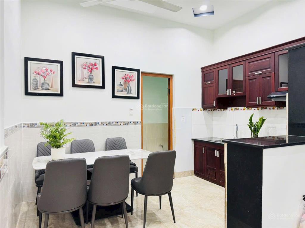 Nhà thạnh xuân 24phường thới an ,kế chợ thạnh xuân,dt4x13 , đường 7m , giá 5tỷ6 tl ,  0933 015 ***