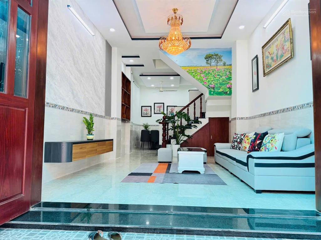 Nhà thạnh xuân 24phường thới an ,kế chợ thạnh xuân,dt4x13 , đường 7m , giá 5tỷ6 tl ,  0933 015 ***