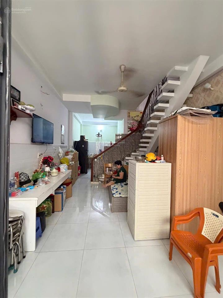 Nhà kế aeon tân phú , dt 4x10m , phường tân sơn nhì , giá 5tỷ450 thương lượng ,  0933 015 ***