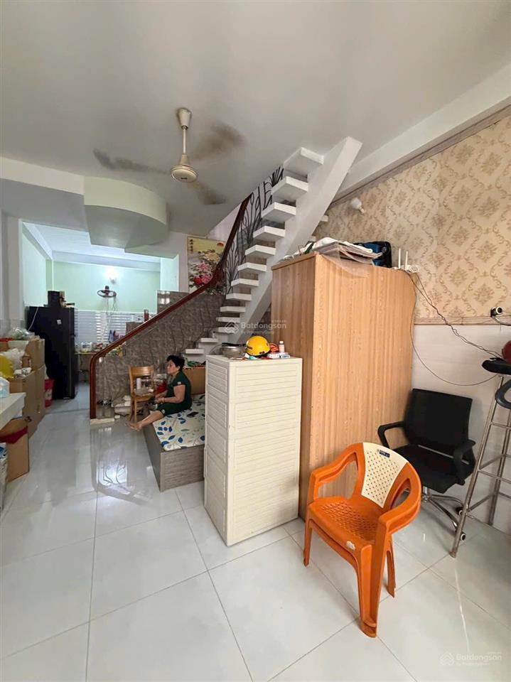 Nhà kế aeon tân phú , dt 4x10m , phường tân sơn nhì , giá 5tỷ450 thương lượng ,  0933 015 ***