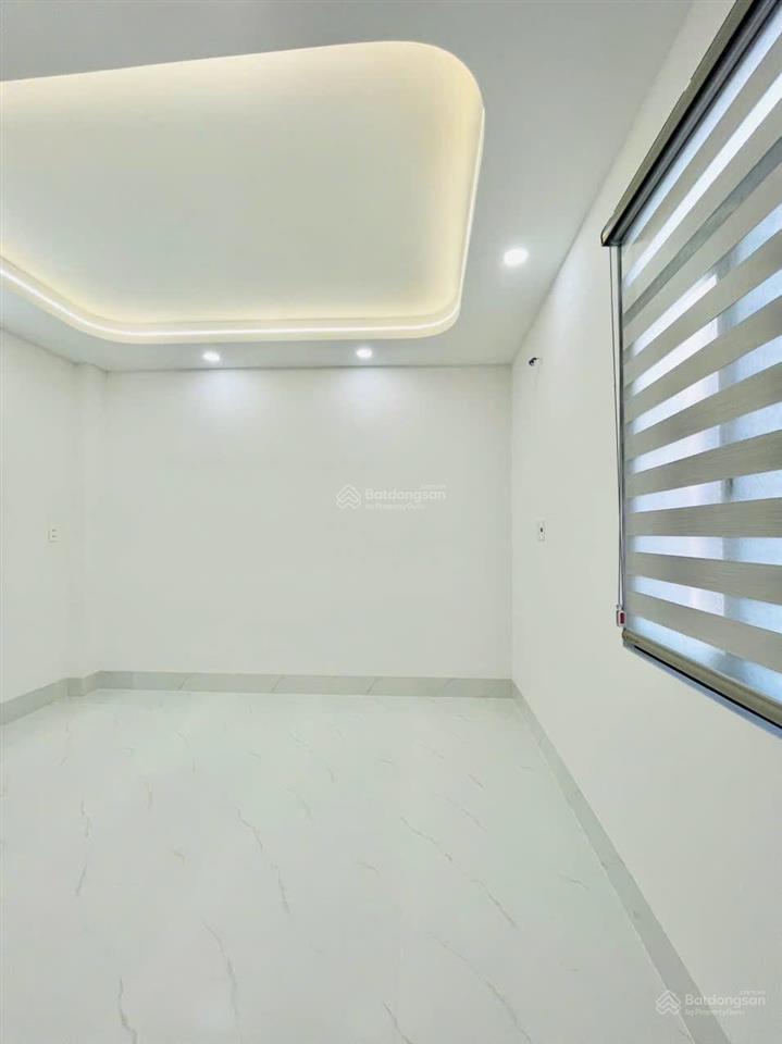 Nhà căn góc 2 mặt tiền mã lòphường bình trị đông ,4 lầu , đường ô tô , giá 8tỷ5 tl ,  0933 015 ***