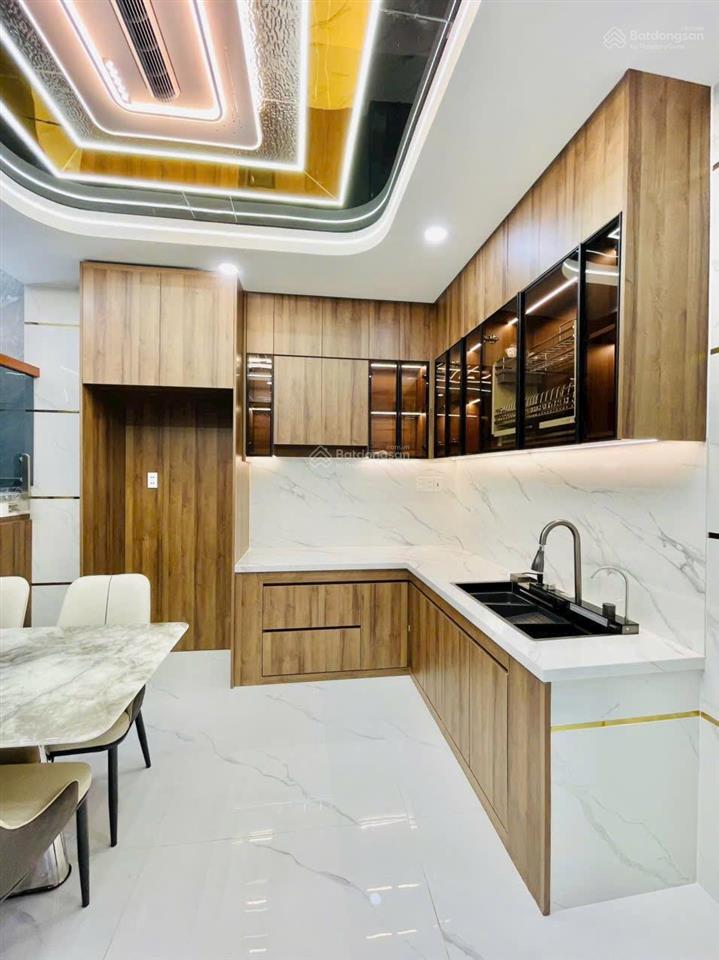Nhà căn góc 2 mặt tiền mã lòphường bình trị đông ,4 lầu , đường ô tô , giá 8tỷ5 tl ,  0933 015 ***