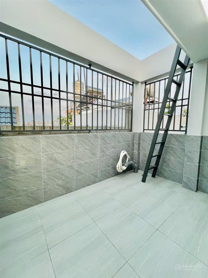 Nhà phố 2 mặt tiền lê văn quới  phường bình trị đông, đường ô tô, giá 8tỷ900 tl,  0933 015 ***