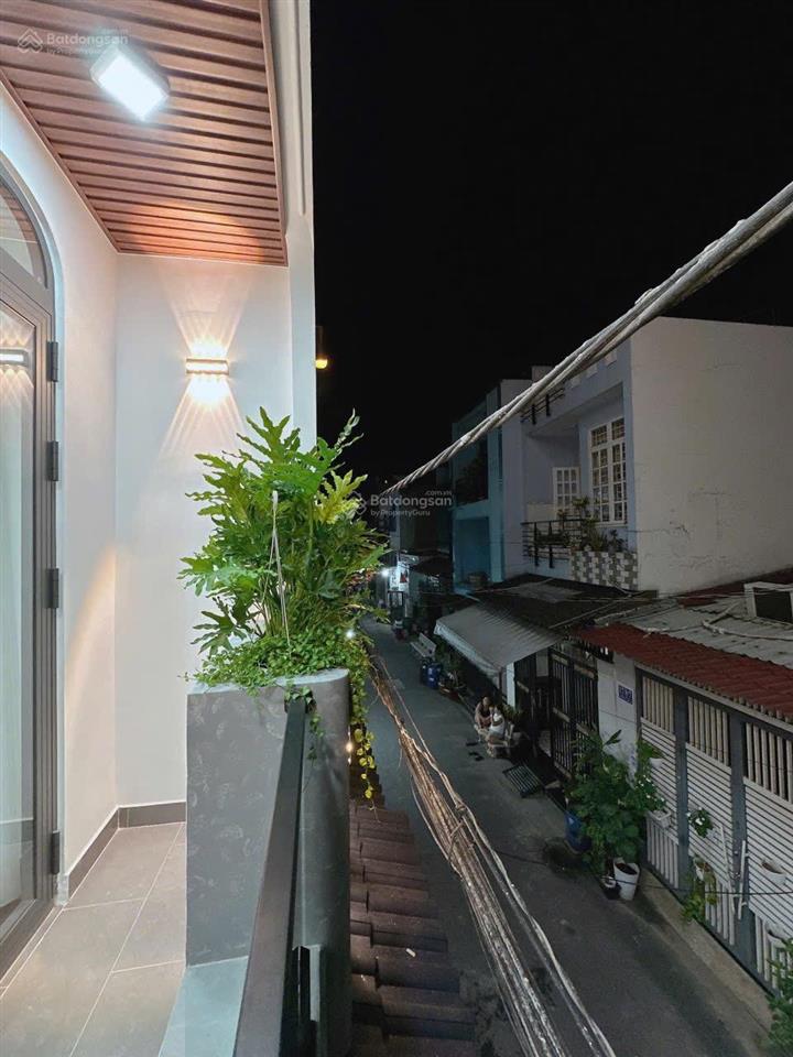 Nhà đường số 2  phường bình hưng hoà , dt 4x13m , đúc 3 lầu , giá 6tỷ650 tl ,  0933 015 ***