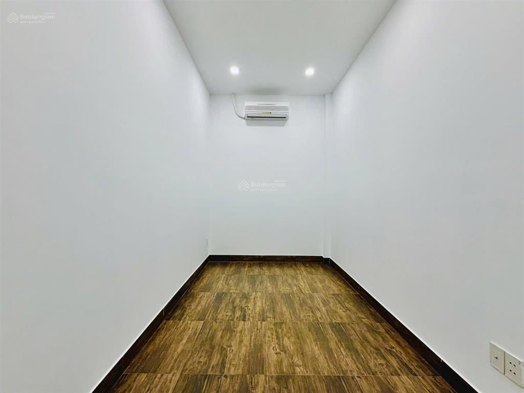 Nhà phố quang trung  phường 10, gò vấp, ngang 5m, giá 4 tỷ 930 triệu bớt lộc,  0933 015 ***