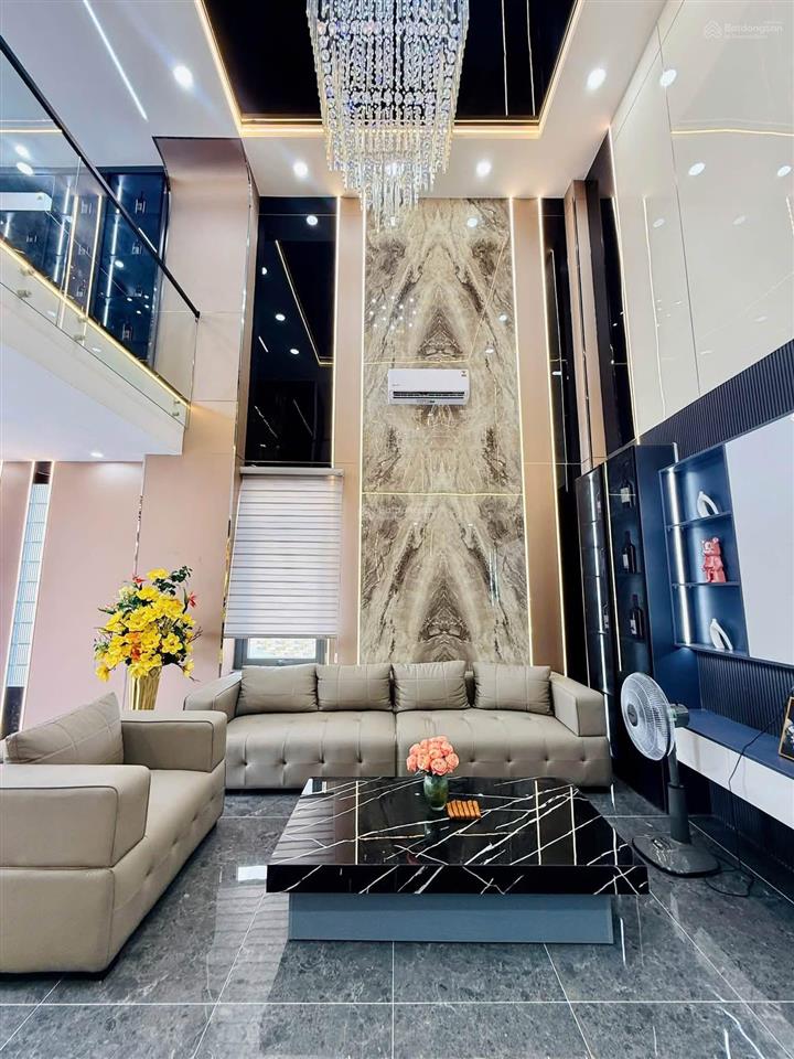 Nhà phố ngang 6m  phường tân thới hiệp, đúc 4 lầu, đường 8m, giá 8,99 tỷ tl,  0933 015 ***