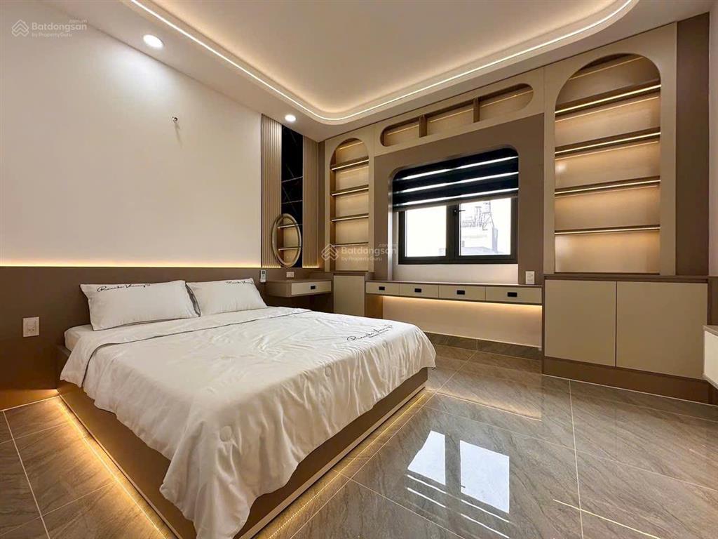 Nhà phố thạnh xuân 21  phường thới an, dt 4 x 16, đường ô tô, giá 6tỷ100 tl,  093301583
