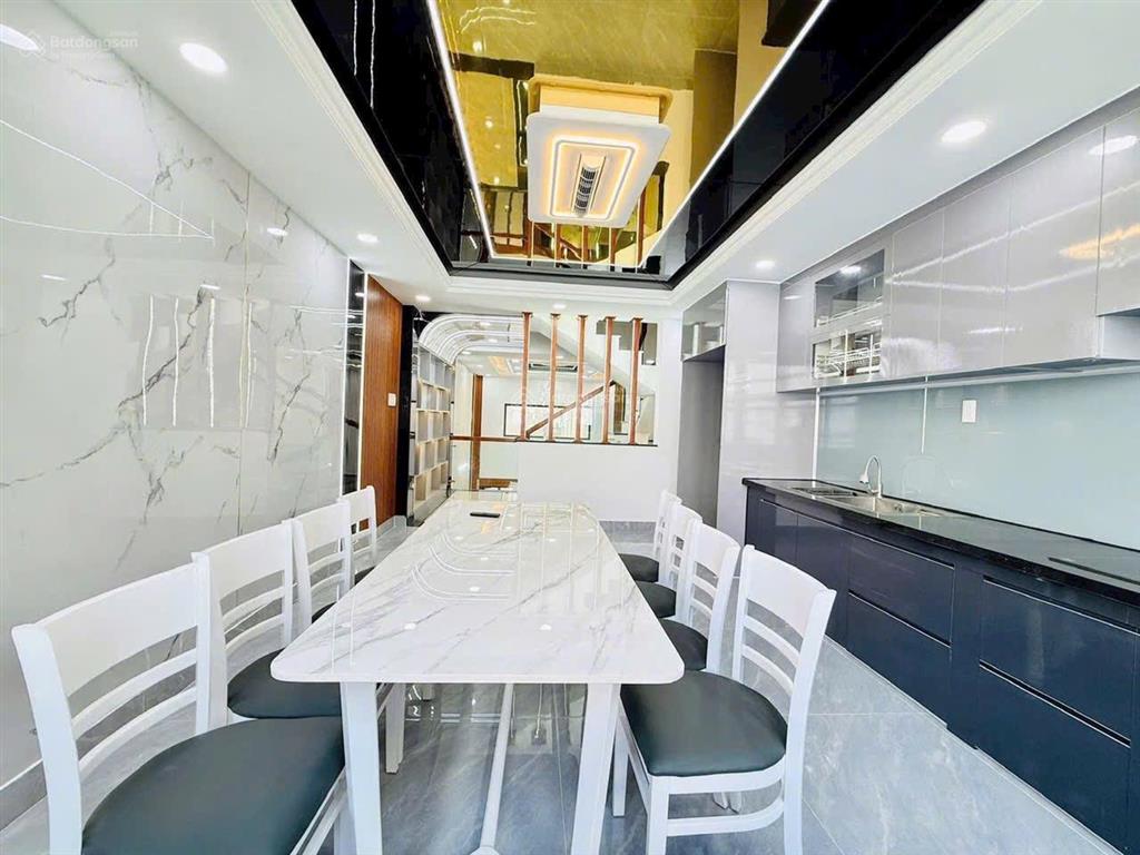 Nhà lê thị riêng  phường thới an, dt 4x14m, đường ô tô thông, giá 7,3 tỷ tl,  0933 015 ***