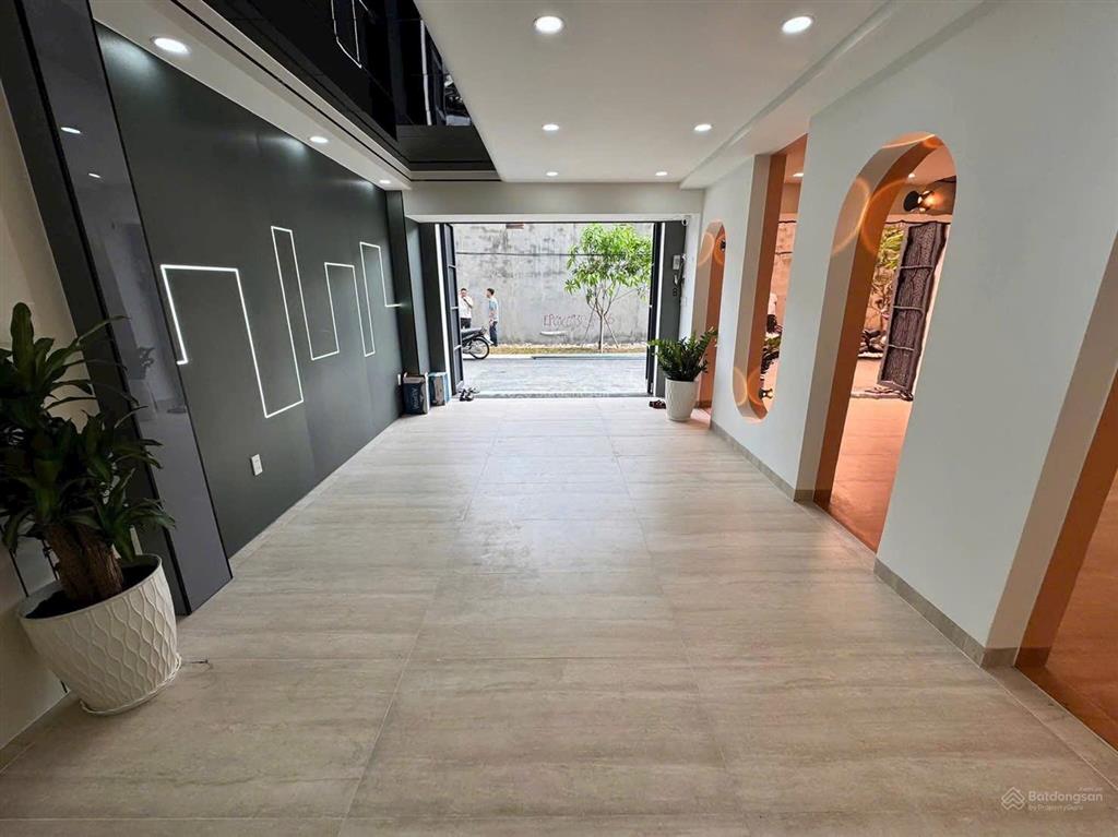 Nhà thạnh xuân 24  phường thới an, dt 4 x 14m, đường ô tô, giá 6,35 tỷ tl,  0933 015 ***