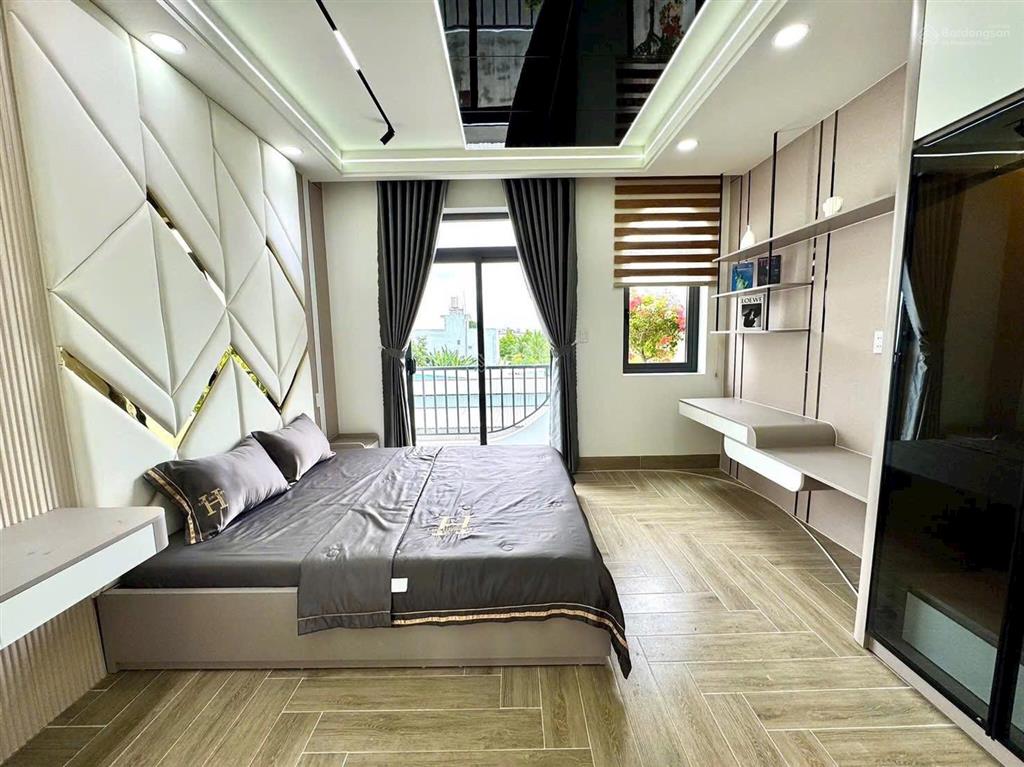 Nhà thạnh xuân 24  phường thới an, dt 4 x 14m, đường ô tô, giá 6,35 tỷ tl,  0933 015 ***
