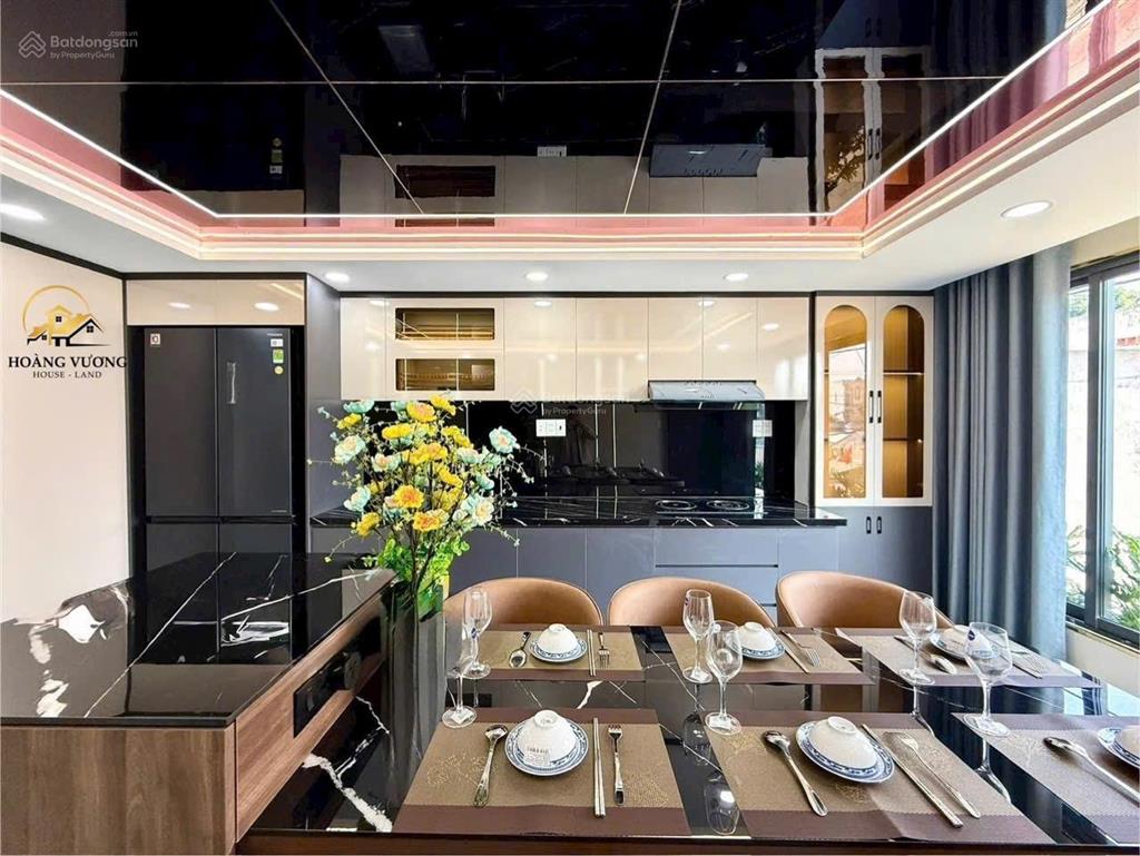 Nhà trần thị cờ  phường thới an, có thang máy, dt 4x20m, giá 8,5 tỷ tl,  0933 015 ***