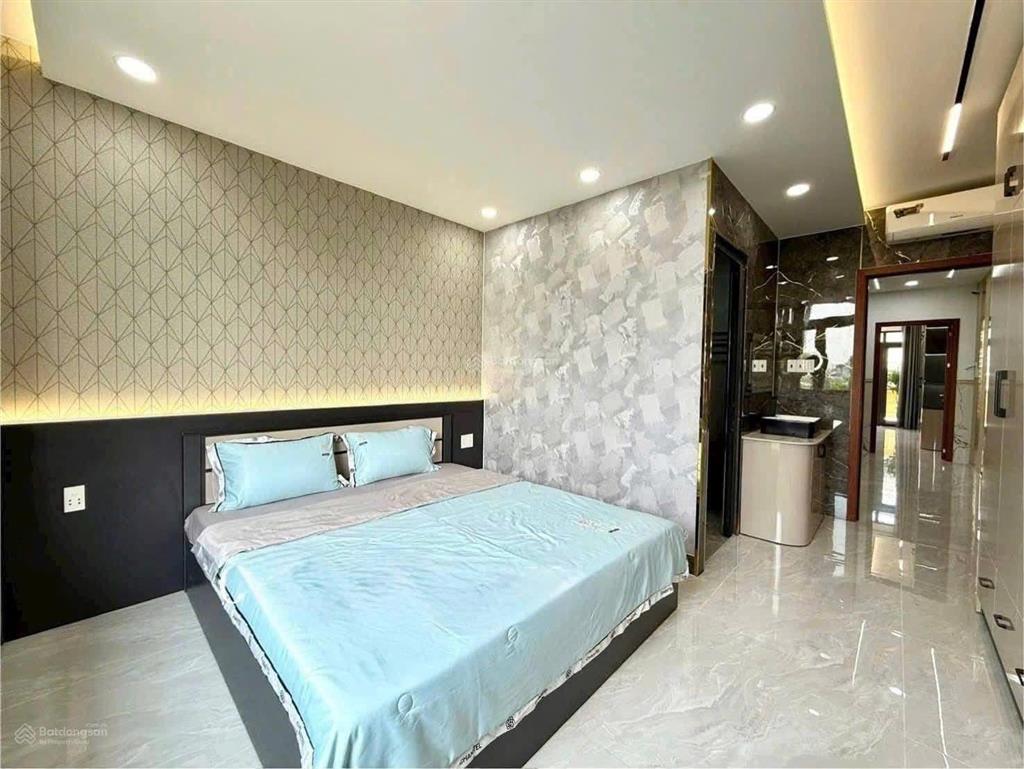 Nhà trần thị cờ  phường thới an, có thang máy, dt 4x20m, giá 8,5 tỷ tl,  0933 015 ***