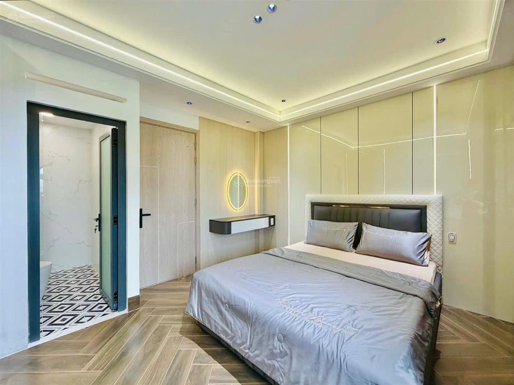 Nhà đường sô 10  phường thông tây hội , dt 4x13,5m , 4 lầu ,nội thất cao cấp , 9tỷ tl , 0933 015 ***