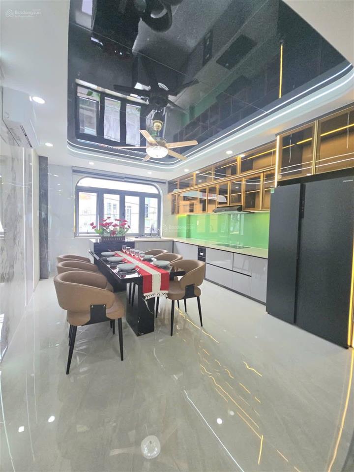Nhà phố thạnh xuân 21, phường thới an, dt 4m x 17m, có thang máy, đường 8m giá 7,8tỷ tl, 0933 015 ***
