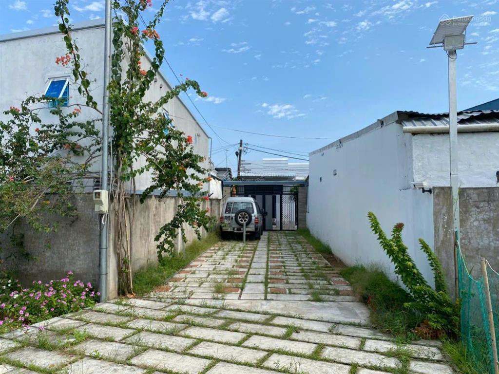 Tìm chủ mới cho nhà vườn 925m2 trung tâm tp. rạch giá, kiên giang
