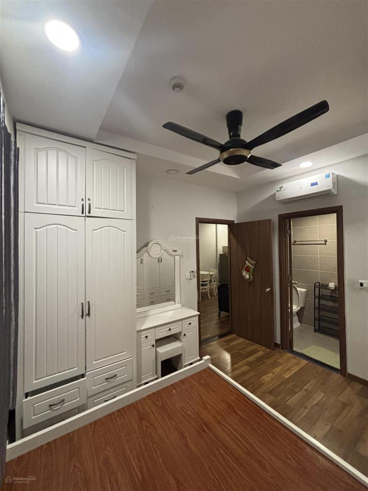 Bán căn hộ pegasuite 2pn & 2wc nội thất đầy đủ tầng 36 cao nhất chung cư.