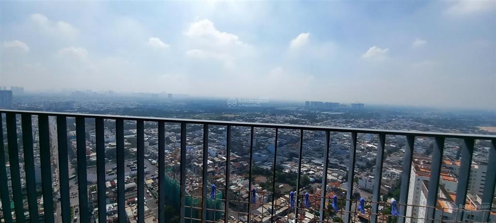 Bán căn hộ pegasuite 2pn & 2wc nội thất đầy đủ tầng 36 cao nhất chung cư.
