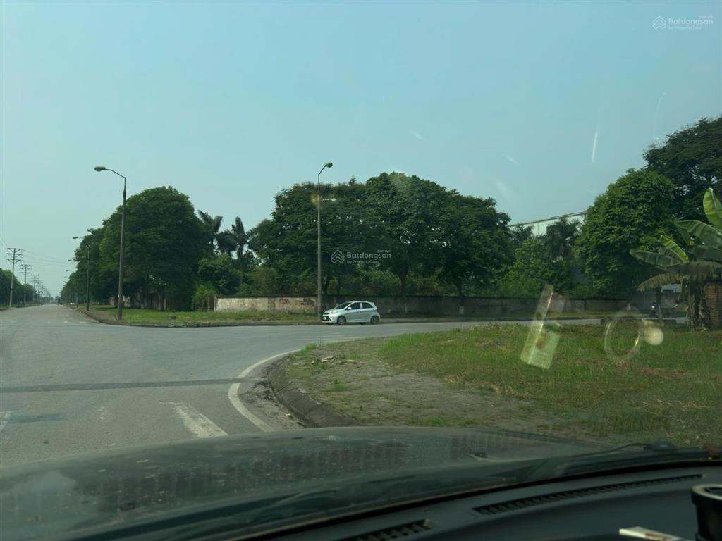 Bán dt 4ha có 2ha nhà xưởng đang cho dòng tiền hơn 1 tỷ