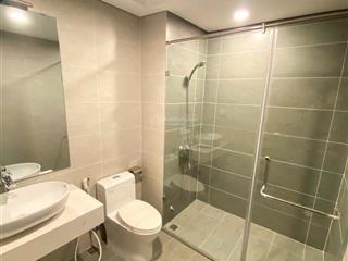 Bán căn 3pn 2vs  77,2m2  4.8 tỷ view trọn trung tân triển lãm và vin cổ loa