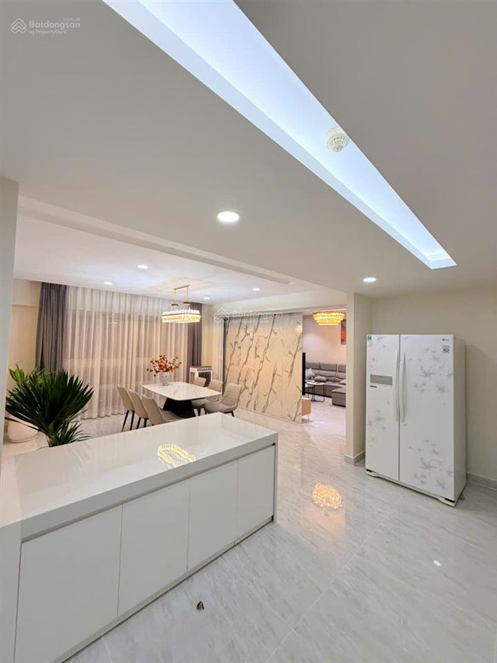 Cho thuê penthouse happy valley phú mỹ hưng, quận 7 view 3 mặt cực thoáng