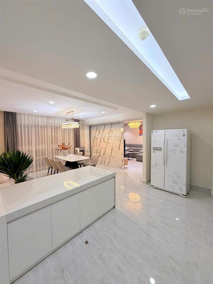 Cho thuê penthouse happy valley phú mỹ hưng, quận 7 view 3 mặt cực thoáng