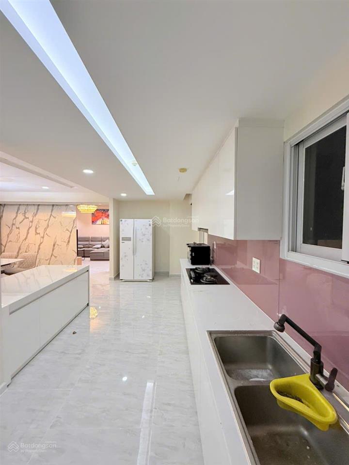 Cho thuê penthouse happy valley phú mỹ hưng, quận 7 view 3 mặt cực thoáng