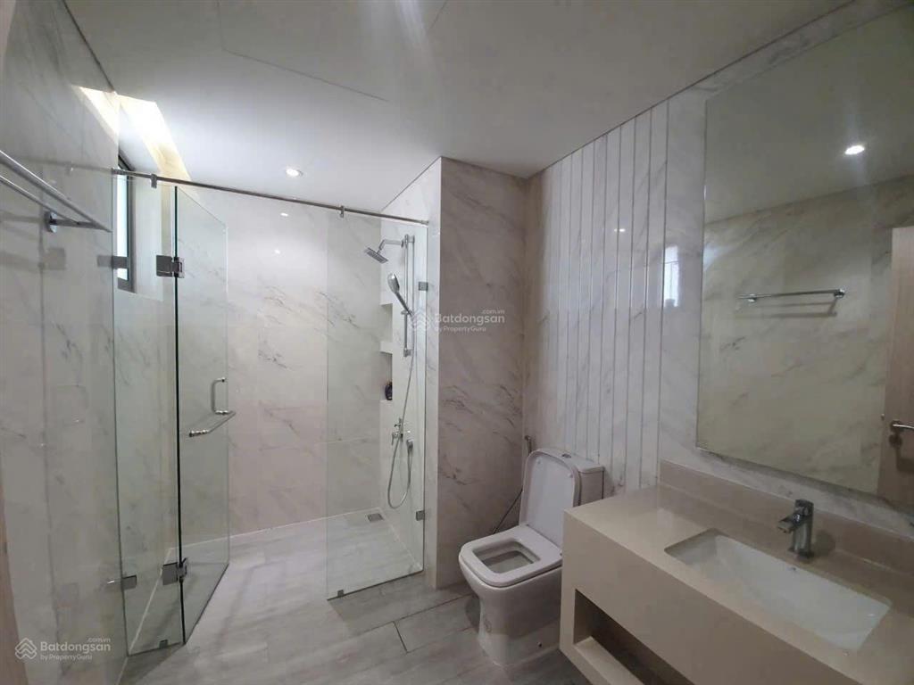 Bán căn hộ cao cấp căn góc phú mỹ hưng  midtown the grande, lầu trung.  0936 032 ***