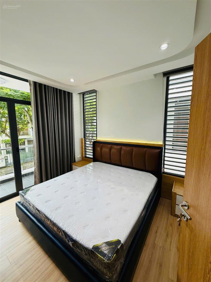 Cho thuê biệt thự villa song lập khu thăng long, long phước, tp. hcm.  0936 032 ***