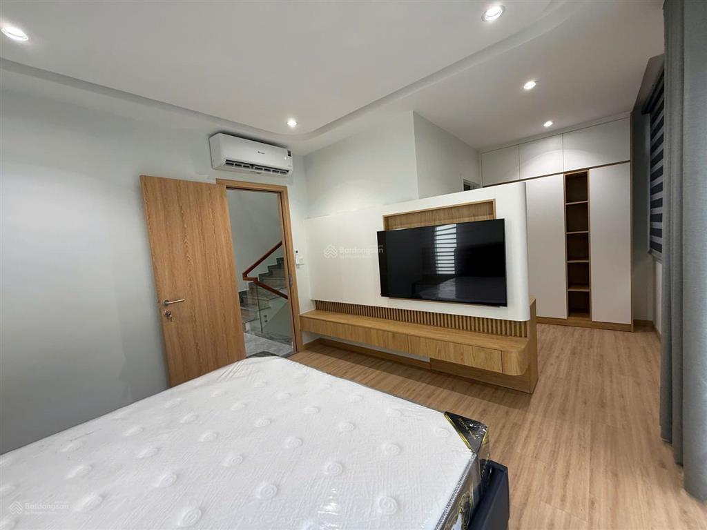 Chính chủ cho thuê biệt thự villa song lập khu thăng long, long phước, tp. hcm.  0936 032 ***