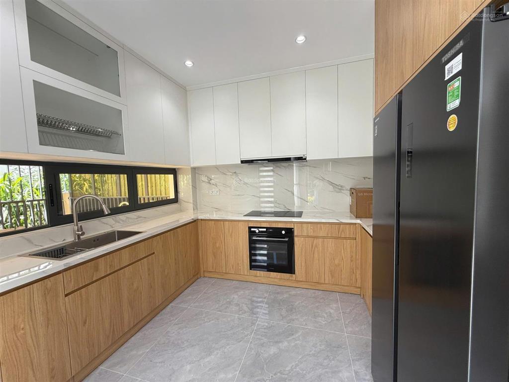 Chính chủ cho thuê biệt thự villa song lập khu thăng long, long phước, tp. hcm.  0936 032 ***