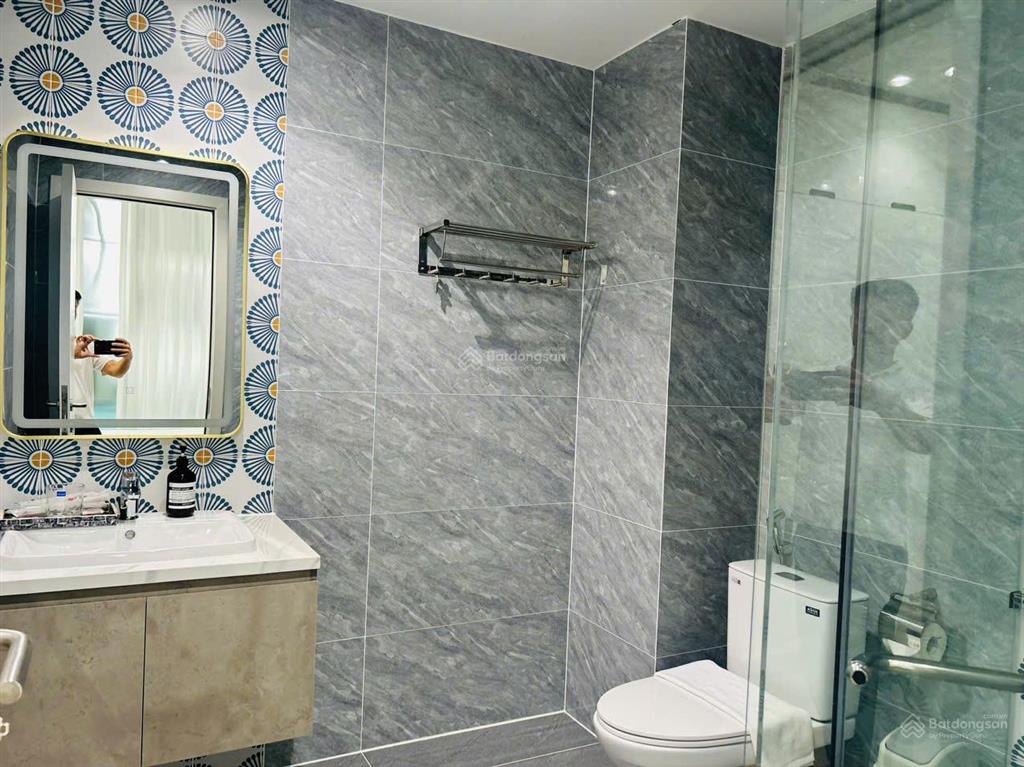 Cho thuê nhà nguyên căn/lẻ phòng duplex nt 7pn 9wc eco green sài gòn quận 7