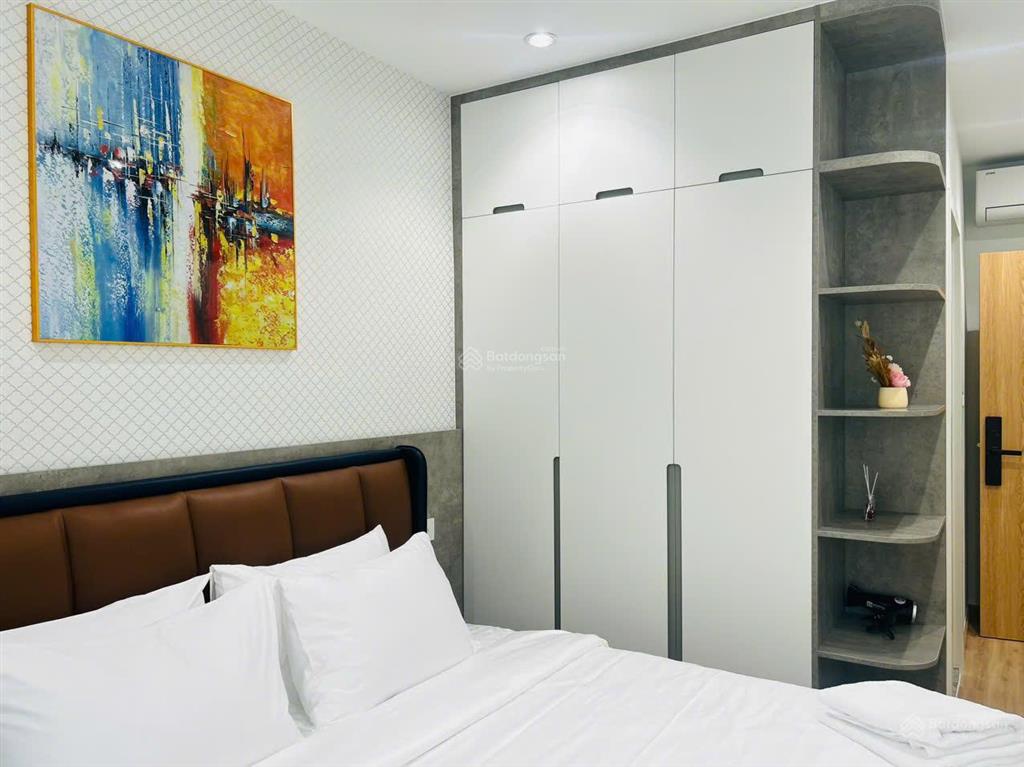 Cho thuê nhà nguyên căn/lẻ phòng duplex nt 7pn 9wc eco green sài gòn quận 7