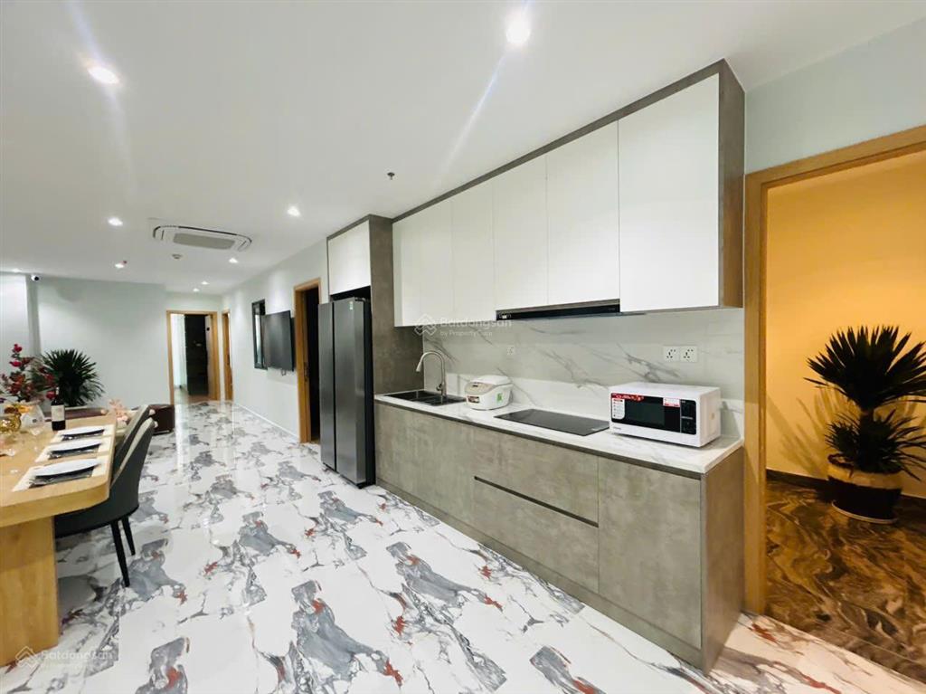 Cho thuê nhà nguyên căn/lẻ phòng duplex nt 7pn 9wc eco green sài gòn quận 7