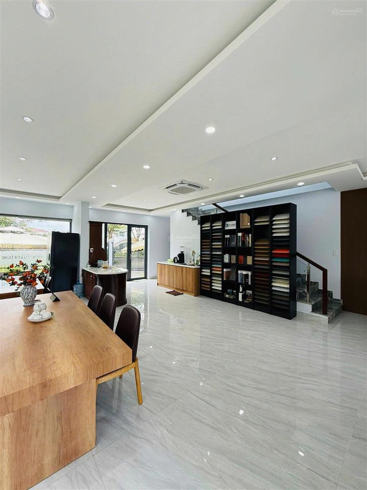 Cần cho thuê villa d51 336 lương văn nho cần giờ làm vp kết hợp ở, vị trí đẹp