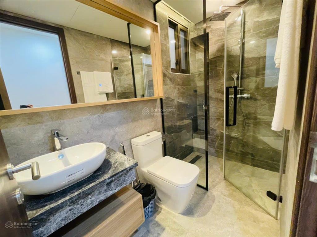 Cho thuê căn hộ midtown phú mỹ hưng 2pn full nội thất, 82m², giá tốt