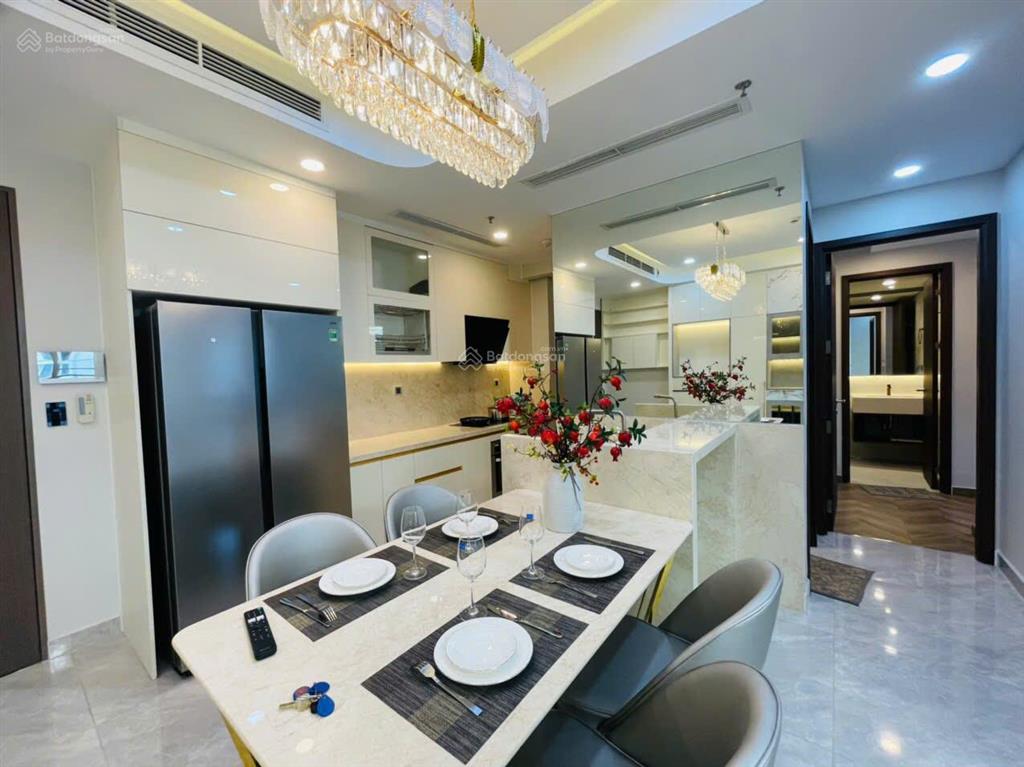 Cho thuê căn hộ midtown phú mỹ hưng 2pn full nội thất, 82m², giá tốt