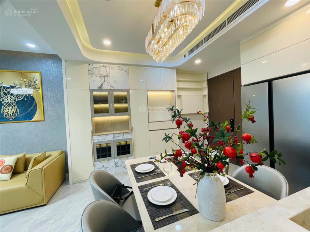 Cho thuê căn hộ midtown phú mỹ hưng 2pn full nội thất, 82m², giá tốt