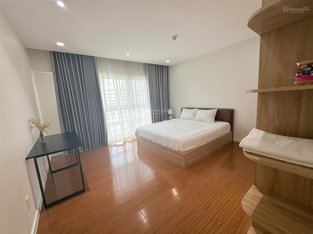 Cho thuê penthouse happy valley 300m² | 5pn | sân vườn riêng | view sông đẹp | full nội thất