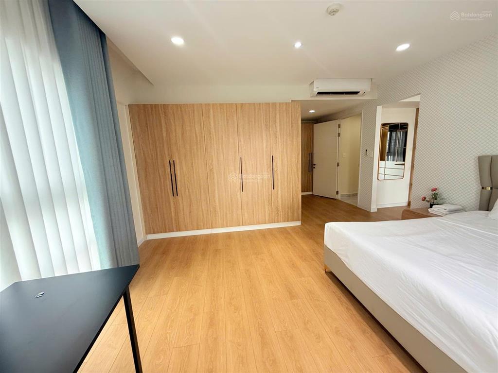 Cho thuê penthouse happy valley 300m² | 5pn | sân vườn riêng | view sông đẹp | full nội thất