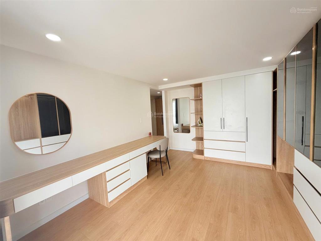 Cho thuê penthouse happy valley 300m² | 5pn | sân vườn riêng | view sông đẹp | full nội thất