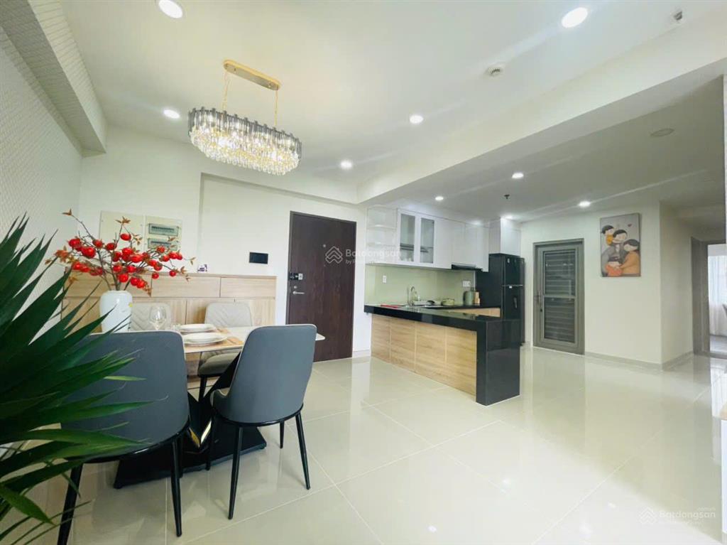 Cho thuê d18 scenic valley 1 3pn 115m²  lầu cao, view sân golf  40tr/tháng