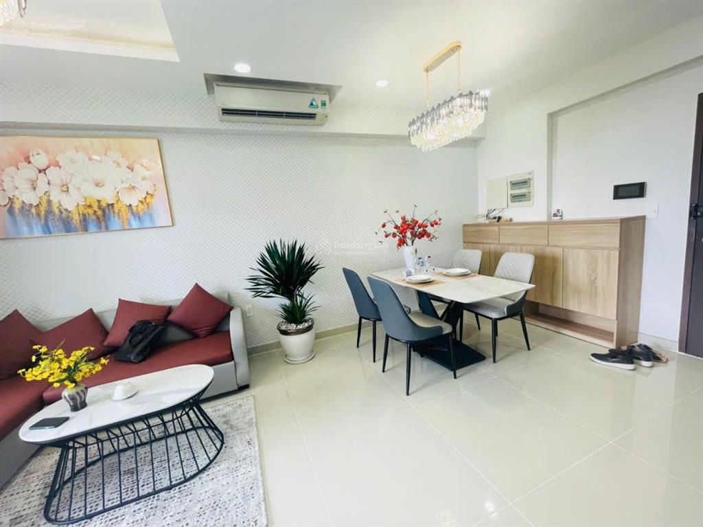 Cho thuê d18 scenic valley 1 3pn 115m²  lầu cao, view sân golf  40tr/tháng