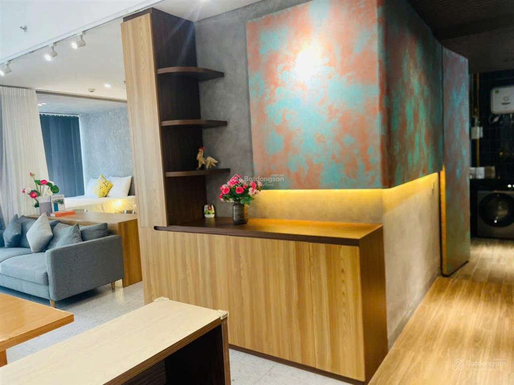 Cho thuê e5 m8 midtown 2pn 80m2  full nội thất  view hồ bơi  33tr/tháng
