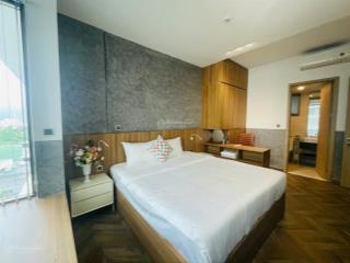 Cho thuê e5 m8 midtown 2pn 80m2  full nội thất  view hồ bơi  33tr/tháng