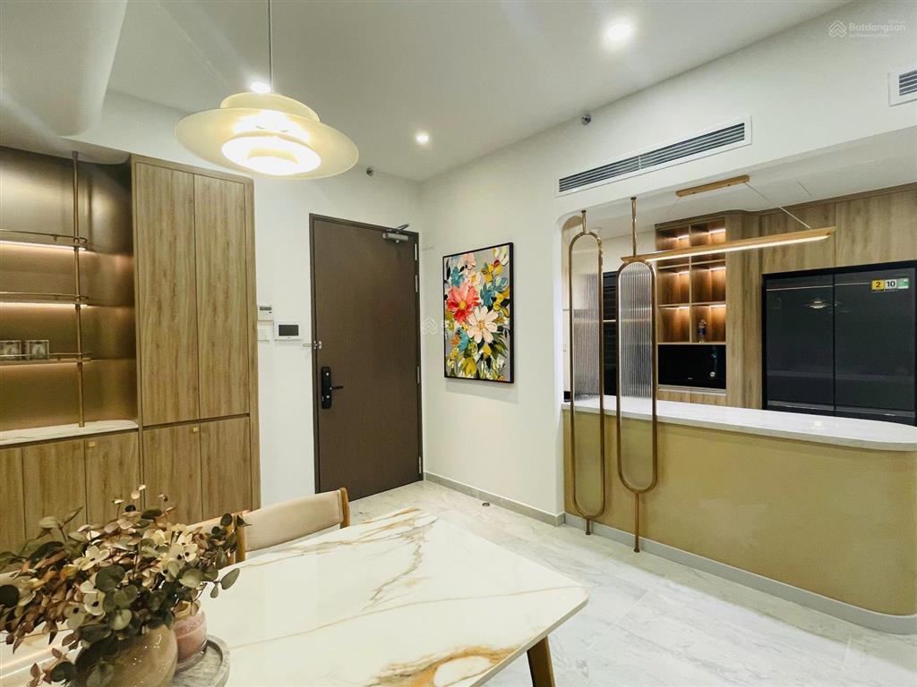 Cho thuê căn hộ góc cardinal court  3pn 115m2  view hồ bơi  60tr/tháng