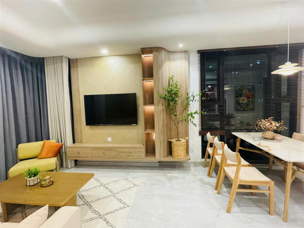 Cho thuê căn hộ góc cardinal court  3pn 115m2  view hồ bơi  60tr/tháng