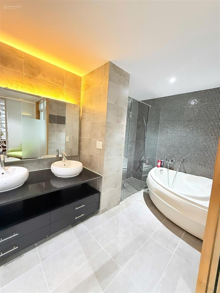 Cho thuê penthouse riverside phú mỹ hưng 300m2  4pn  view toàn cảnh  ngắm pháo