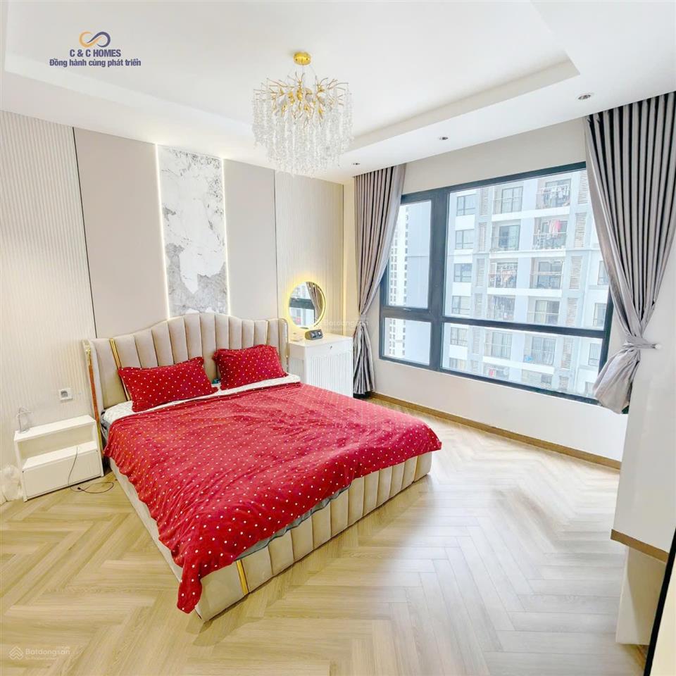 Cắt lỗ sâu  bán gấp căn 2pn  83m2 tại times city  giá chỉ 7,4 tỷ.  0914 390 ***