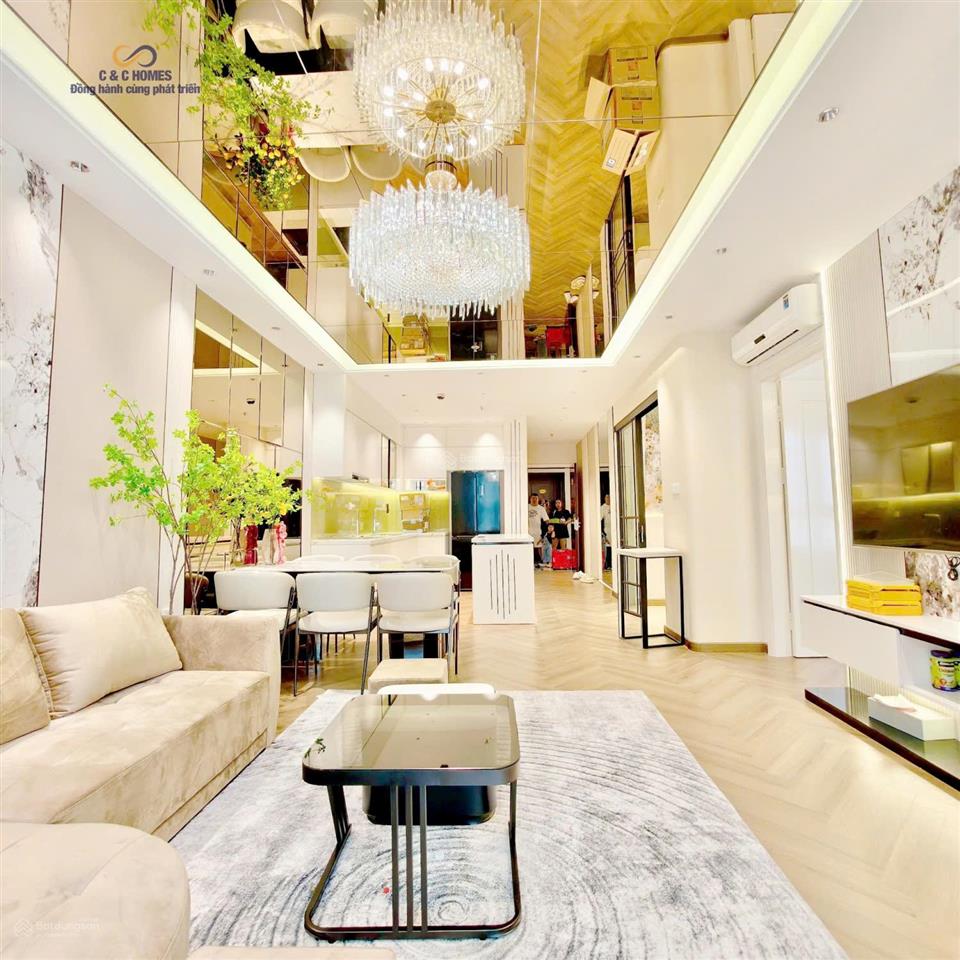 Cắt lỗ sâu  bán gấp căn 2pn  83m2 tại times city  giá chỉ 7,4 tỷ.  0914 390 ***