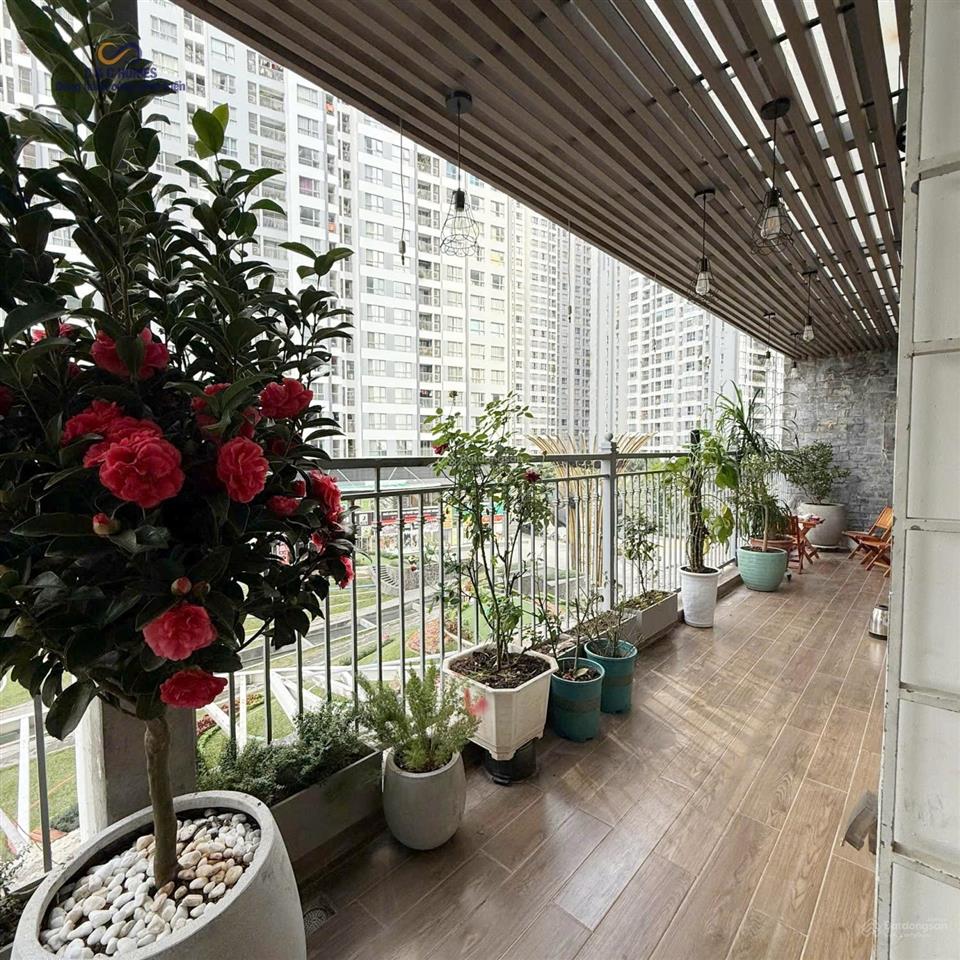 Cần bán nhanh căn hộ sân vườn  191,2 m2 tại park hill  giá 19 tỷ.  0914 390 ***